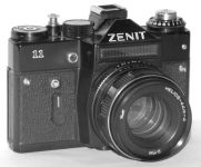 Фотоаппарат Зенит-11 с объективом Гелиос 44М-4